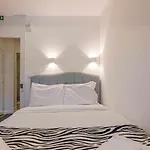 Bairro Alto Palace Special For Groups Up To 24 Guests