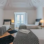 Bairro Alto Palace Special For Groups Up To 24 Guests