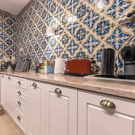 Daire Bairro Alto Palace Special For Groups Up To 24 Guests *