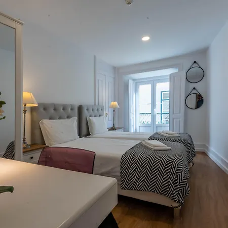 Апартаменты Bairro Alto Palace Special For Groups Up To 24 Guests