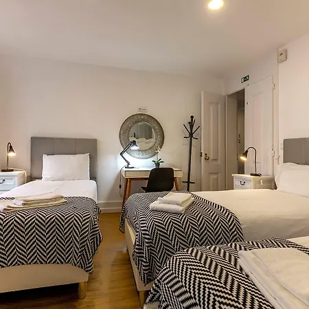 Bairro Alto Palace Special For Groups Up To 24 Guests شقة Lisboa