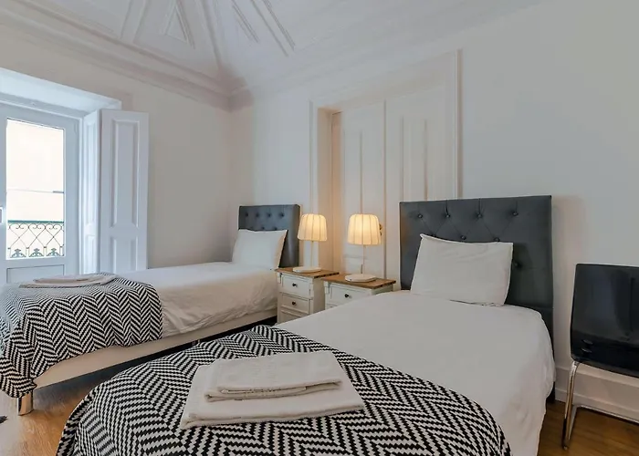 Διαμέρισμα Bairro Alto Palace Special For Groups Up To 24 Guests *
