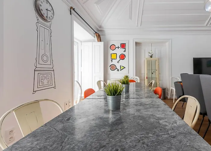 Bairro Alto Palace Special For Groups Up To 24 Guests