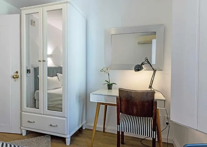 Apartamento Bairro Alto Palace Special For Groups Up To 24 Guests