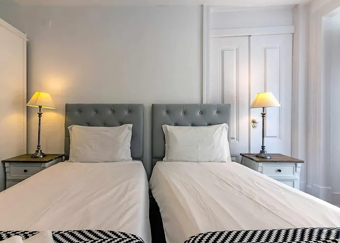 Bairro Alto Palace Special For Groups Up To 24 Guests Daire