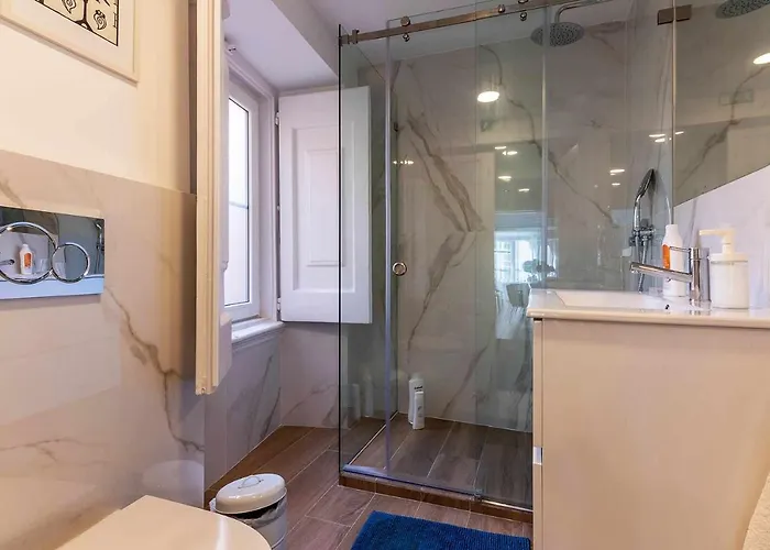 Bairro Alto Palace Special For Groups Up To 24 Guests *