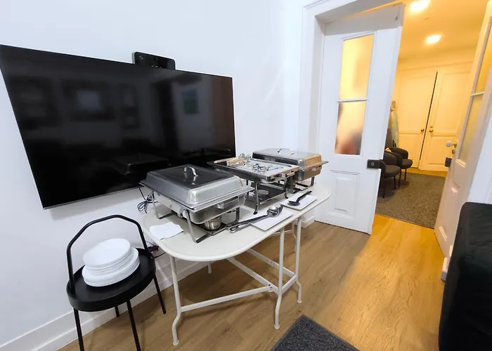 Bairro Alto Palace Special For Groups Up To 24 Guests Διαμέρισμα