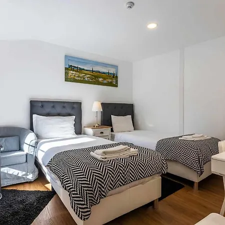 Bairro Alto Palace Special For Groups Up To 24 Guests Apartamento *